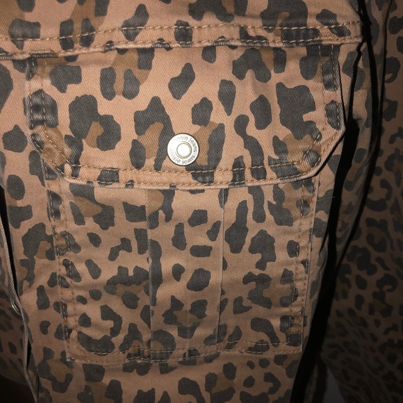 Kensie Cheetah Print Jacket - Picture 3 of 6